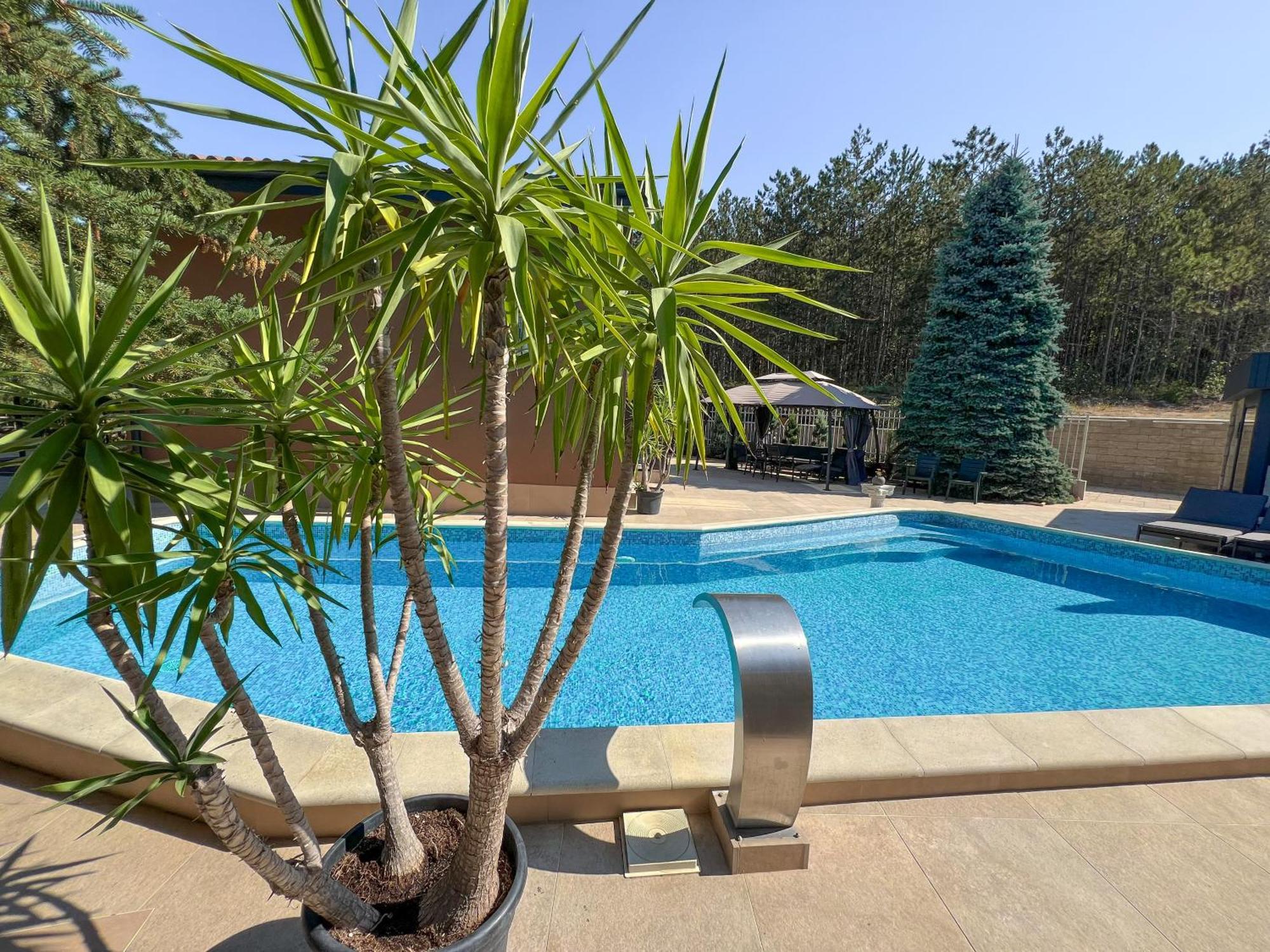 Pino - Villa, Casa, Cucina Е Terrazza Albena Dış mekan fotoğraf