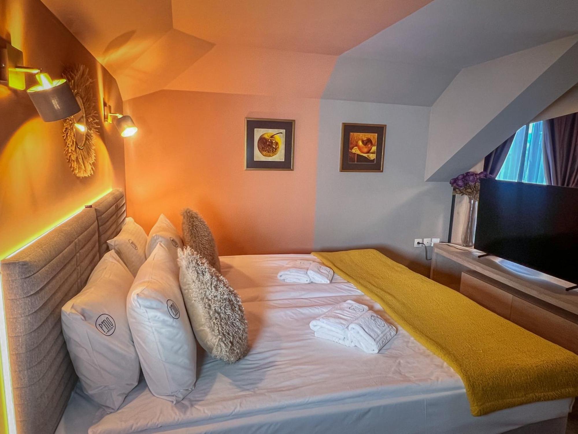 Pino - Villa, Casa, Cucina Е Terrazza Albena Dış mekan fotoğraf